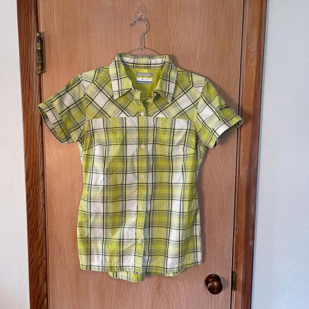 Columbia Women's Omni-Wick Plaid Short Sleeve Button Down Hiking Shirt Size S/P